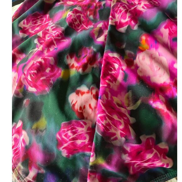 Torrid Plus Size 3 Pink Roses Wireless One Piece Lattice Lace Up Swimsuit 3X - Picture 2 of 4